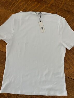 NWT Banana Republic Women's White Boat Neck T-Shirt